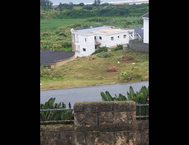 LAND FOR SALE IN LA MERCY